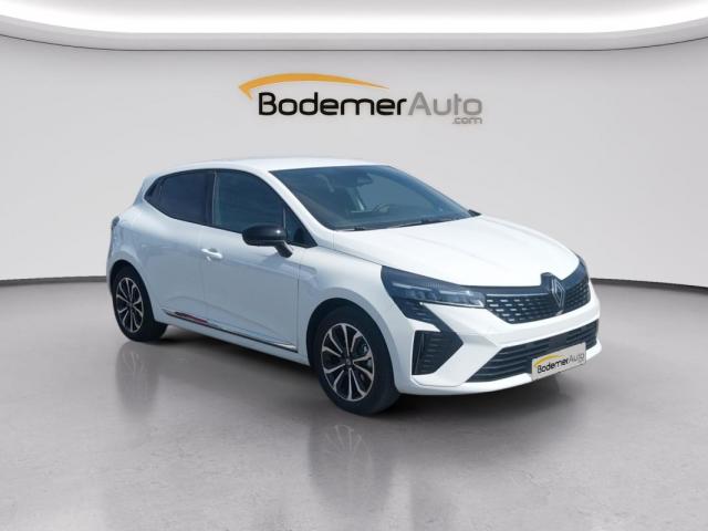 Renault Clio image 2