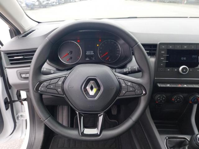 Renault Clio image 9