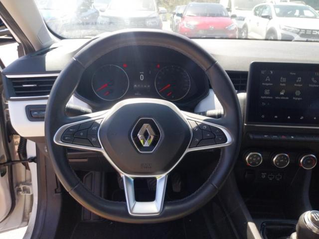 Renault Clio image 1