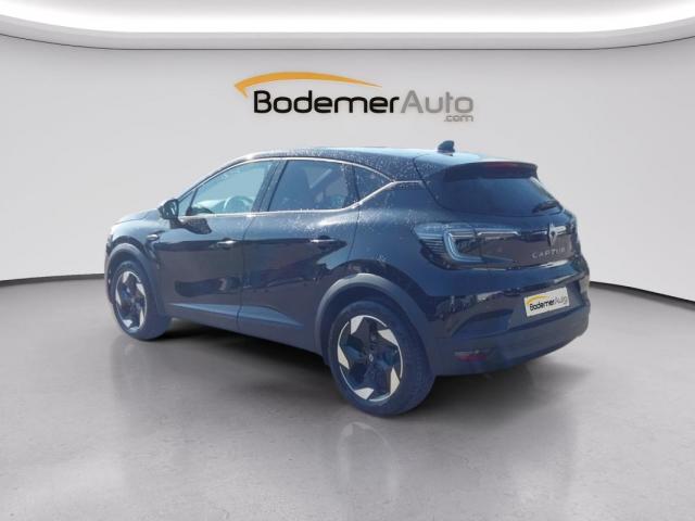 Renault Captur image 2