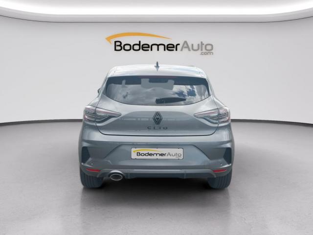 Renault Clio image 6