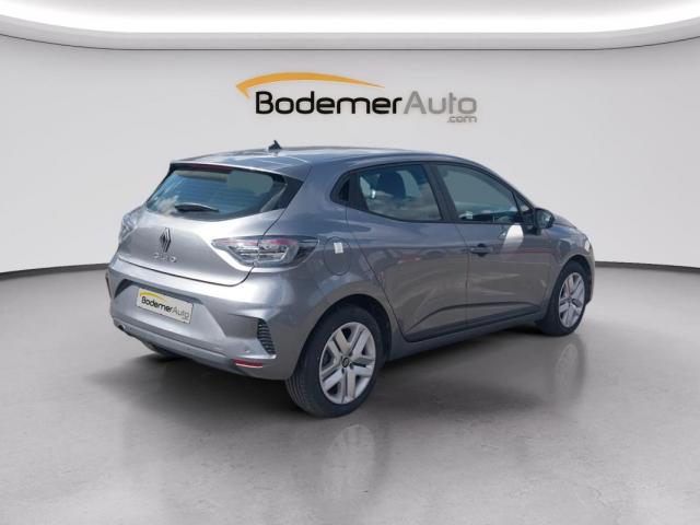 Renault Clio image 9