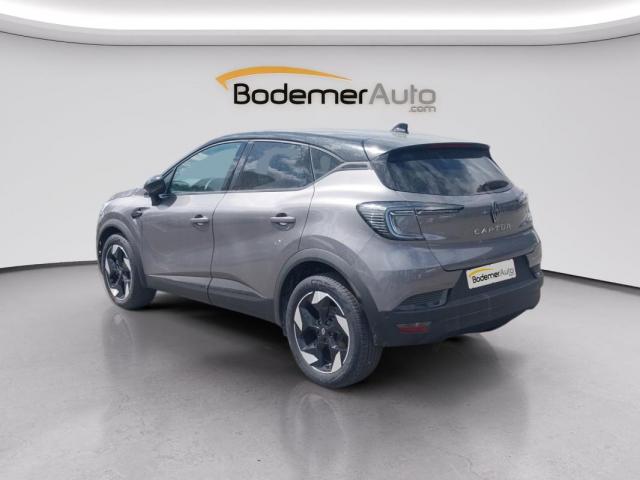 Renault Captur image 8