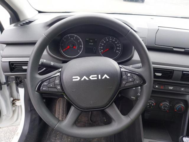 Dacia Sandero image 3