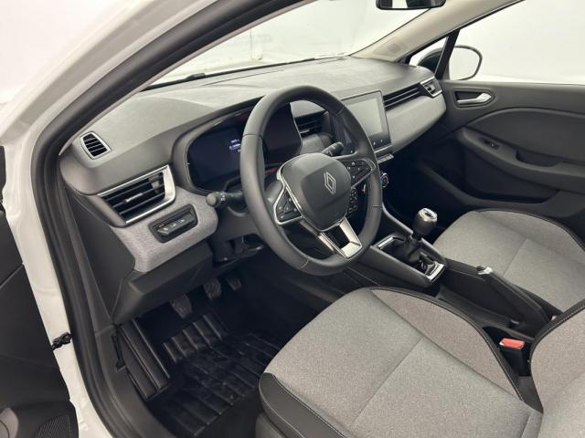Renault Clio image 2