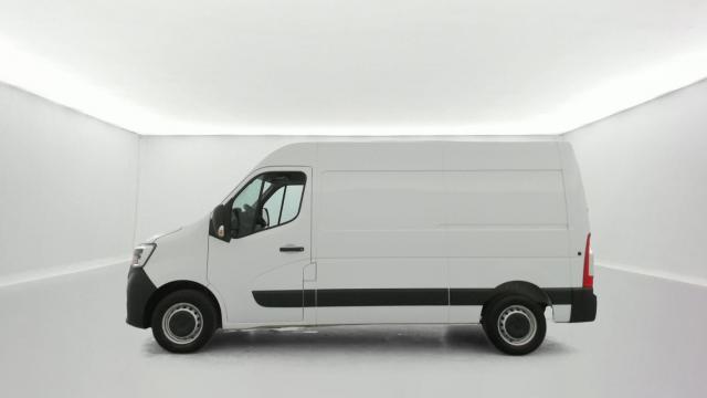 Renault Master image 1