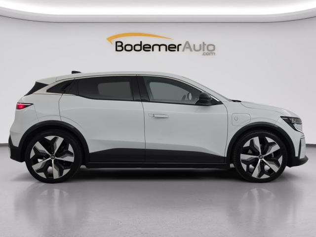 Renault Mégane E-Tech image 2