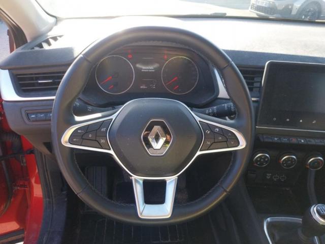 Renault Captur image 1