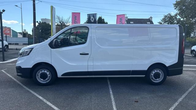 Renault Trafic image 8