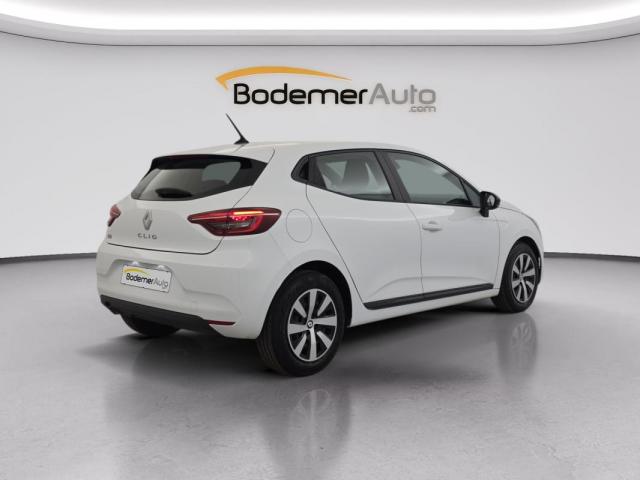 Renault Clio image 9