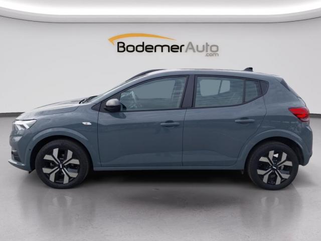 Dacia Sandero image 1