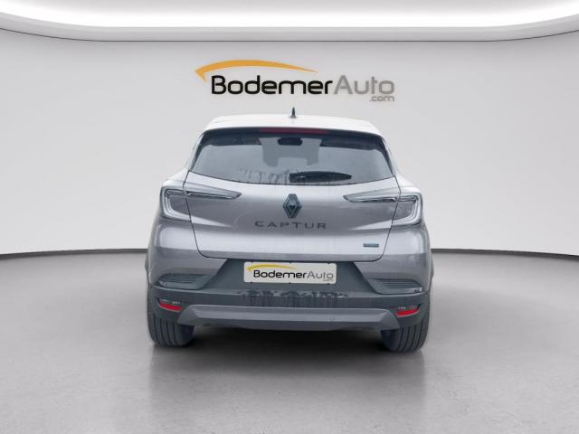 Renault Captur image 1
