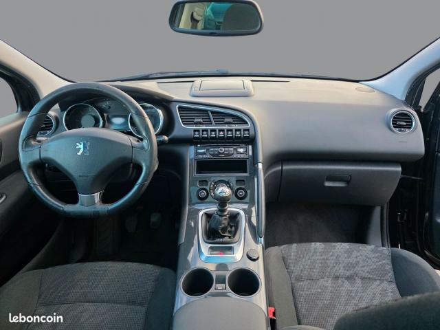 Peugeot 3008 image 3