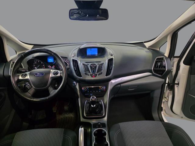 Ford C-Max image 5