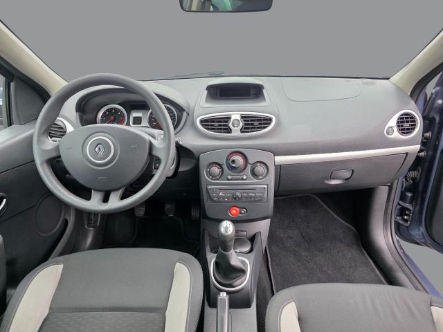 Renault Clio image 2