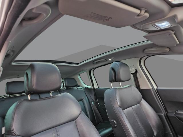 Peugeot 3008 image 2