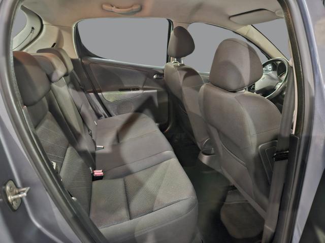Peugeot 207 image 5
