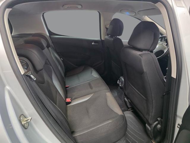 Peugeot 308 image 5