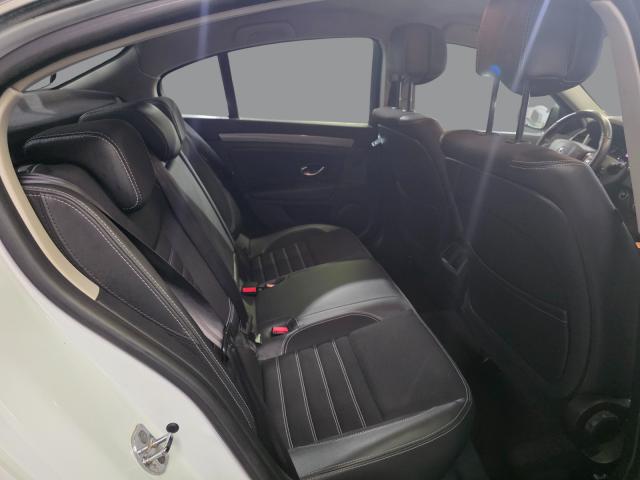 Renault Laguna image 4