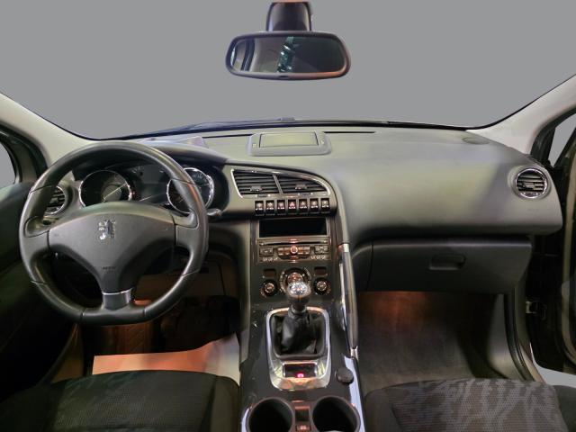 Peugeot 3008 image 5