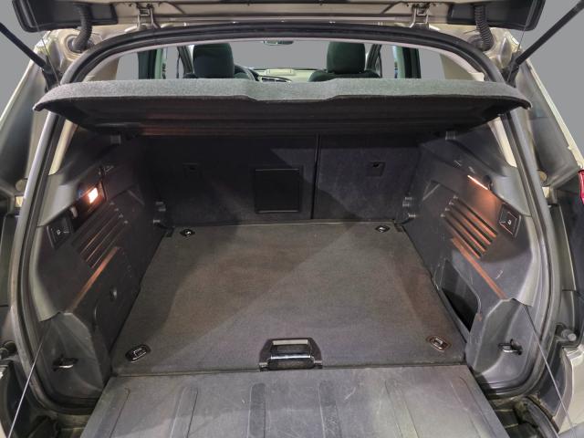 Peugeot 3008 image 2