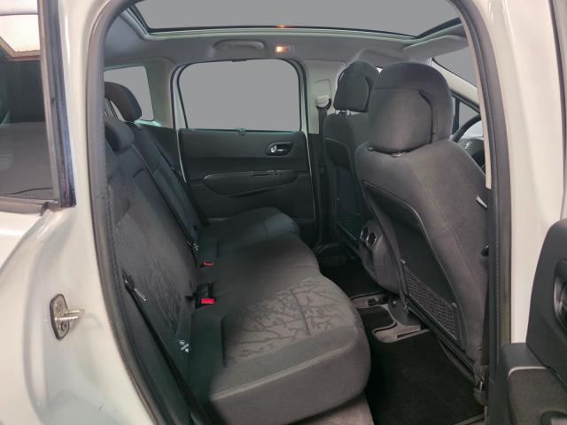 Peugeot 3008 image 1