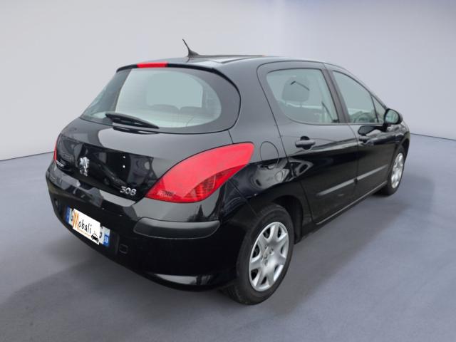 Peugeot 308 image 2