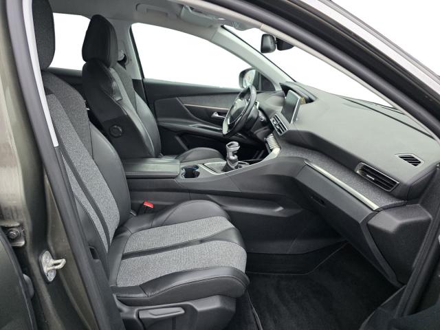Peugeot 3008 image 5