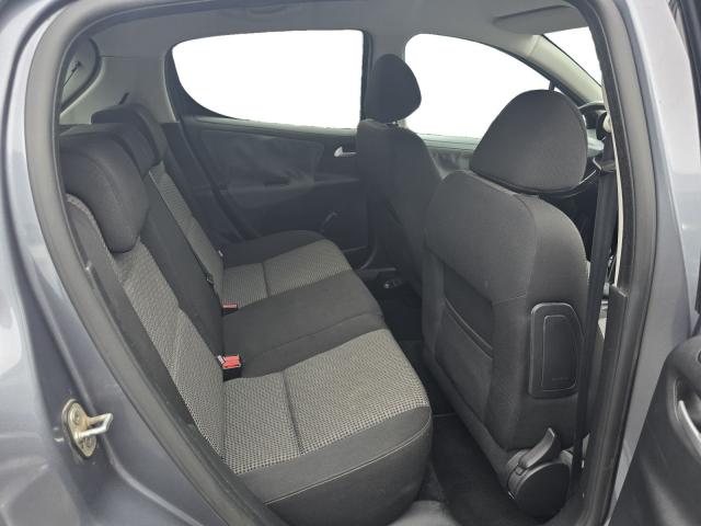 Peugeot 207 image 2