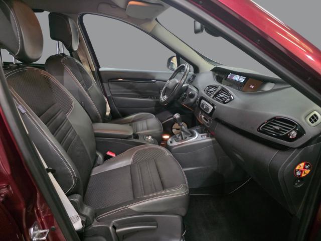 Renault Scenic image 3