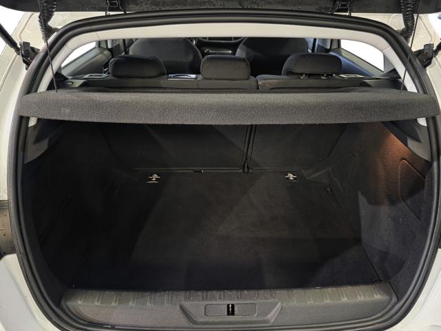 Peugeot 308 image 3