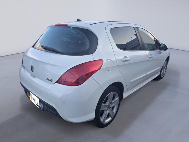 Peugeot 308 image 1