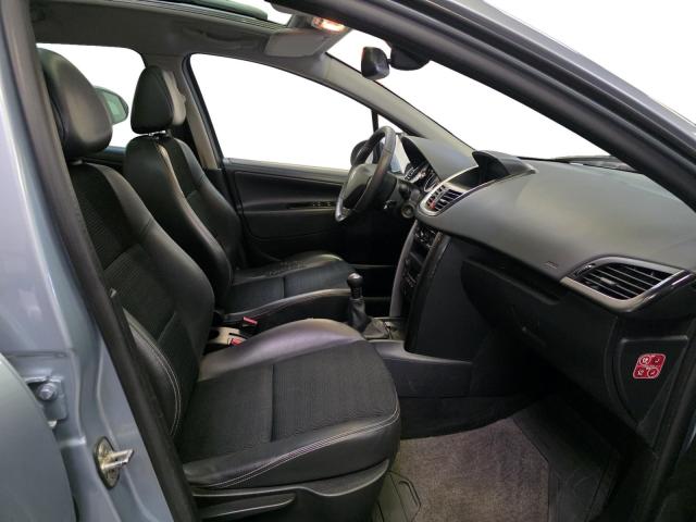 Peugeot 207 image 1