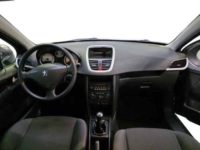 Peugeot 207 image 5