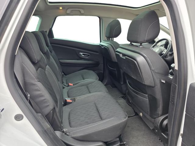 Renault Scénic image 4