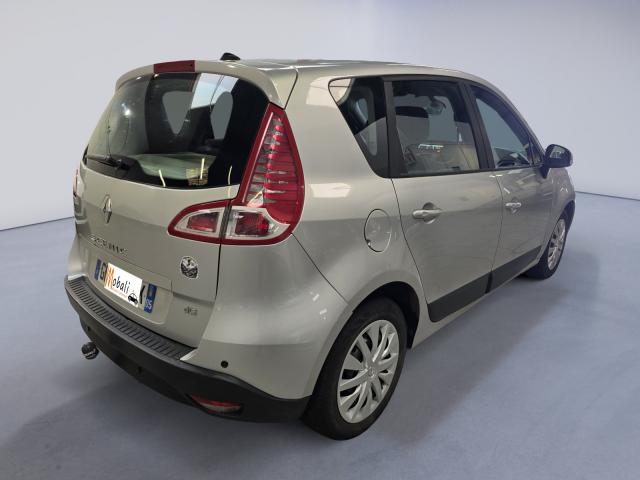 Renault Scénic image 1