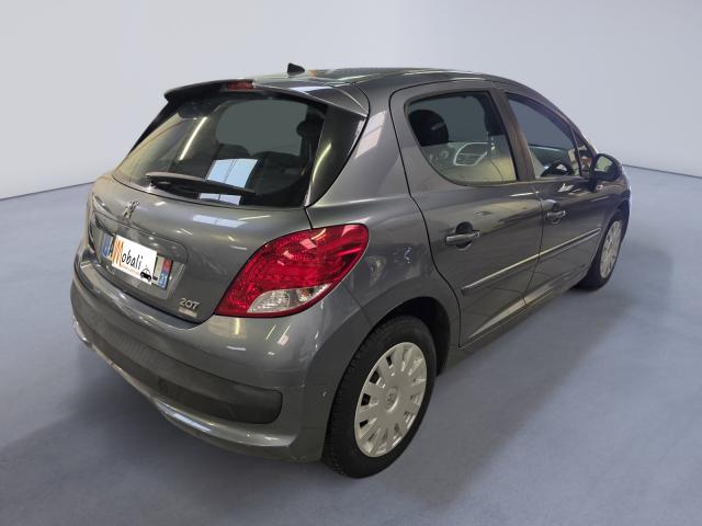 Peugeot 207 image 4