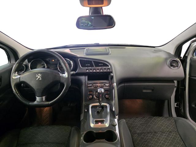 Peugeot 3008 image 3