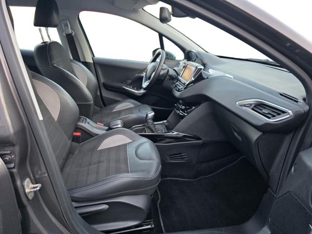 Peugeot 2008 image 4