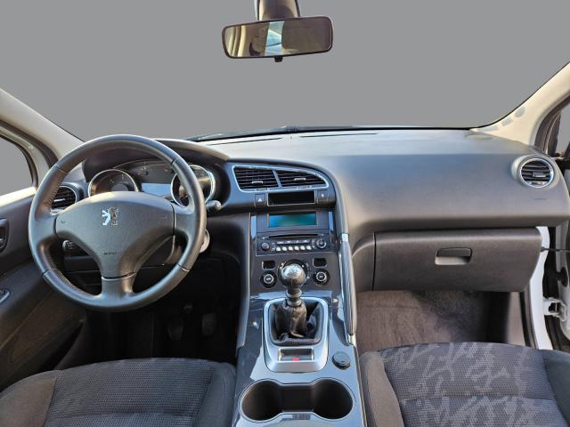 Peugeot 3008 image 4