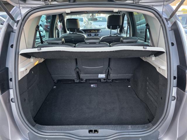 Renault Scénic image 1