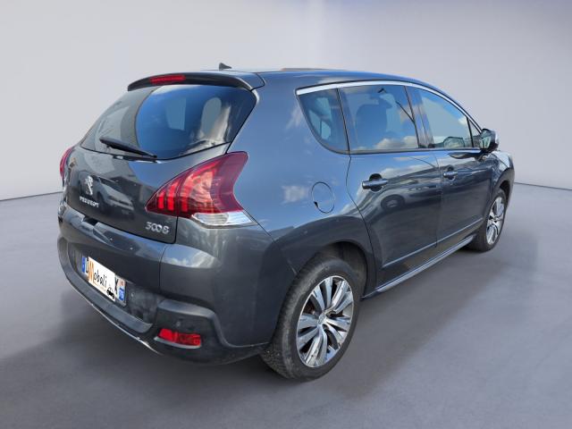 Peugeot 3008 image 1