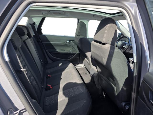 Peugeot 308 image 5