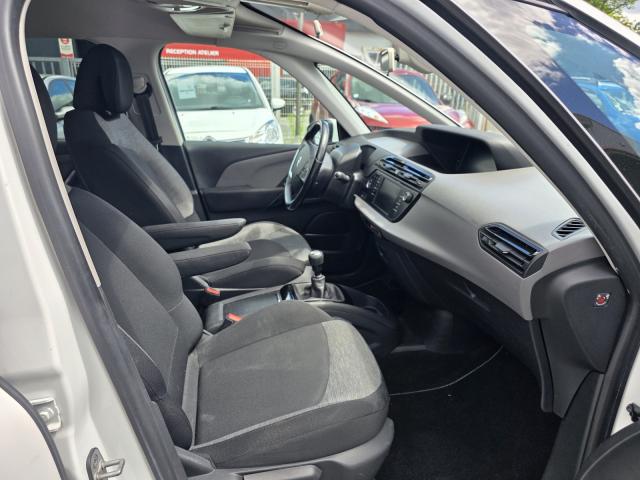 Citroen C4 Picasso image 2