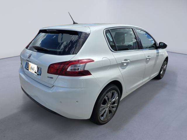 Peugeot 308 image 3