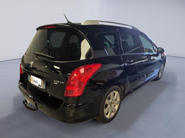 Peugeot 308 image 1