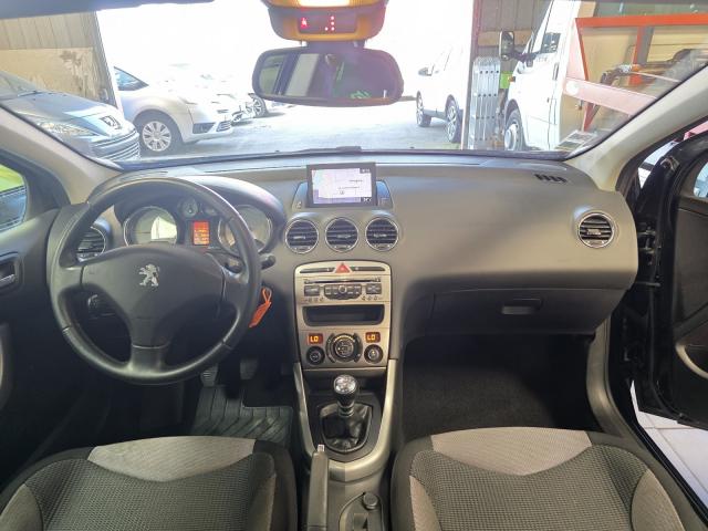 Peugeot 308 image 6