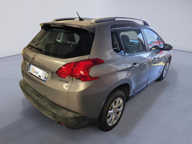 Peugeot 2008 image 3