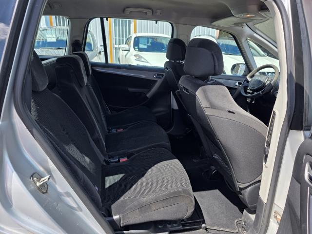 Citroen C4 Picasso image 3