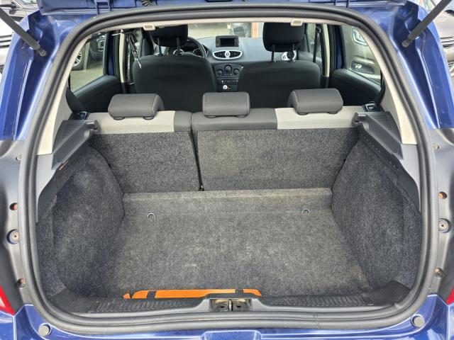 Renault Clio image 2